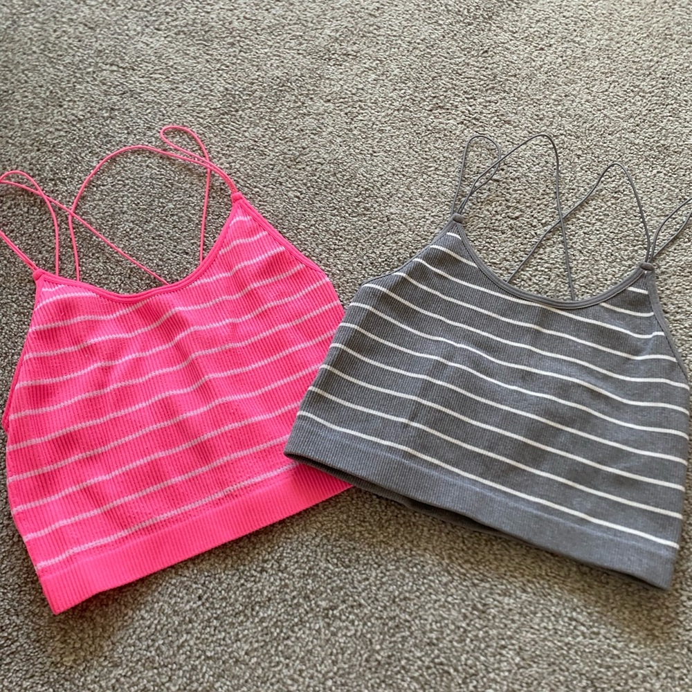 BUNDLE!! Grey and pink tank top. Lmk if you want to buy singular for $10 each.